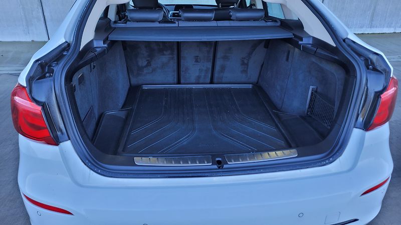 BMW Řada 3 320D XDRIVE GT PŮVOD ČR - fotka 13 z 22