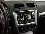Škoda Octavia (2010) RS 2.0 TSI, Navi, Xenony - náhled 12