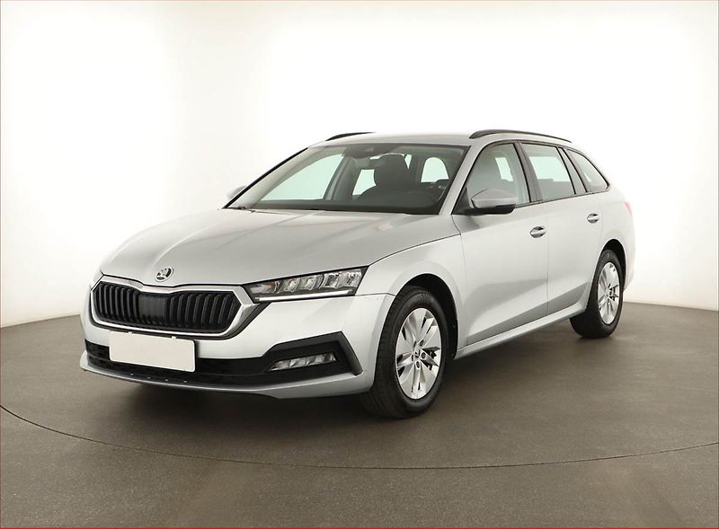 Škoda Octavia (2022) Ambition 2.0 TDI, ČR,1.maj - fotka 2 z 13