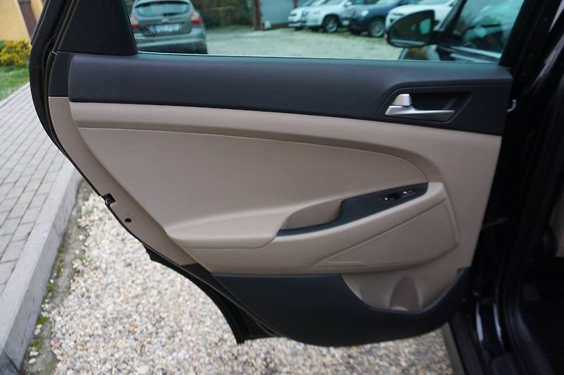 Hyundai Tucson (2016) 2,0 4X4 1,MAJ - fotka 20 z 49