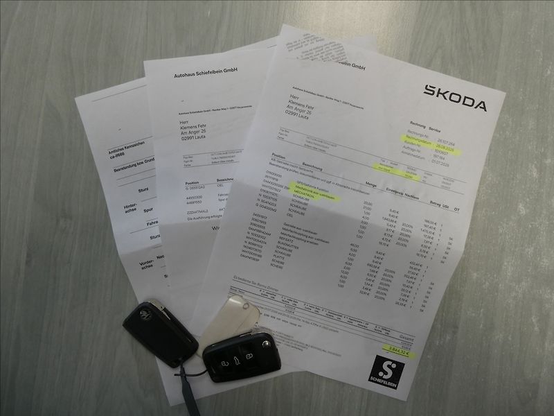 Škoda Octavia 1,4 TSi 110kW DSG, 2x Alu kola - fotka 41 z 42