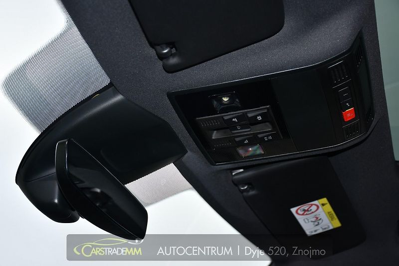 Škoda Superb 2,0TSi 206KW L&K K360 WEBASTO - fotka 49 z 61