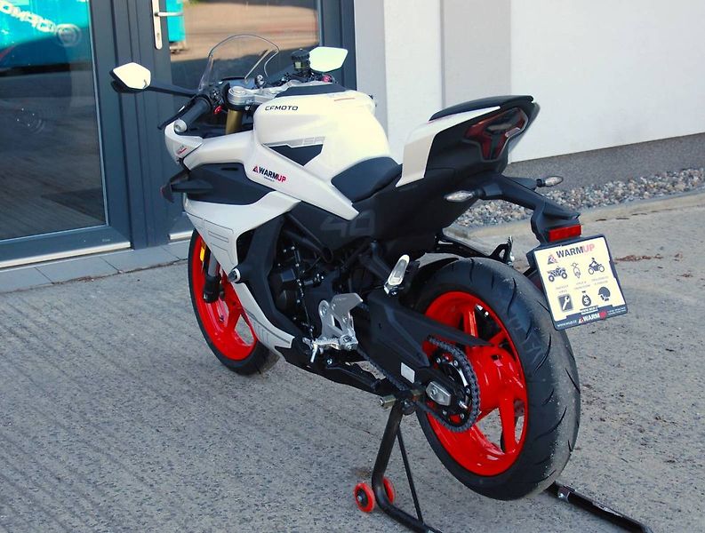 CFMOTO 450 SR (2026) 450SR - fotka 11 z 25
