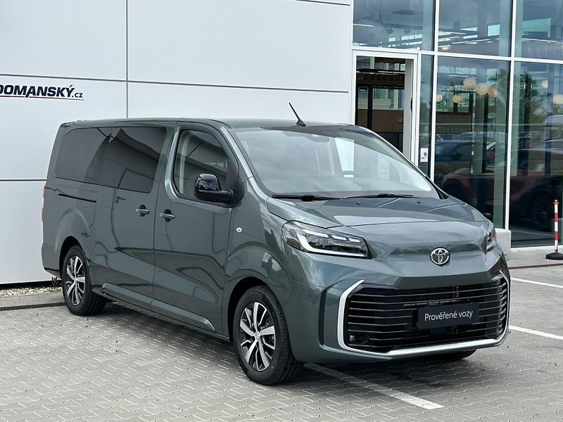 Toyota ProAce Verso (2025) L2 VIP FULL ELECTRIC 7S  - fotka 2 z 7