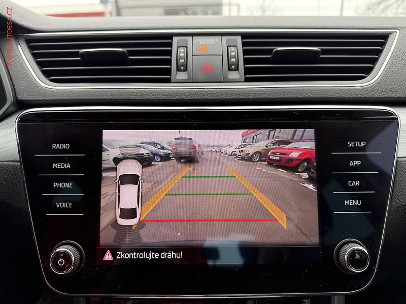 Škoda Superb (2019) 2.0TDi, 2.maj,ČR, DSG, STK10 - fotka 17 z 22