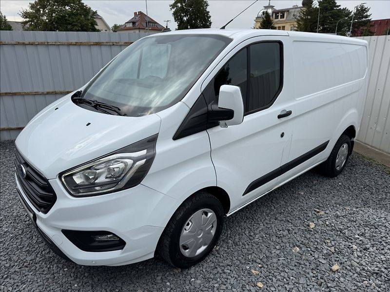 Ford Transit Custom 2,0 TDCi L1H1 DPH 1.maj ČR - fotka 5 z 50