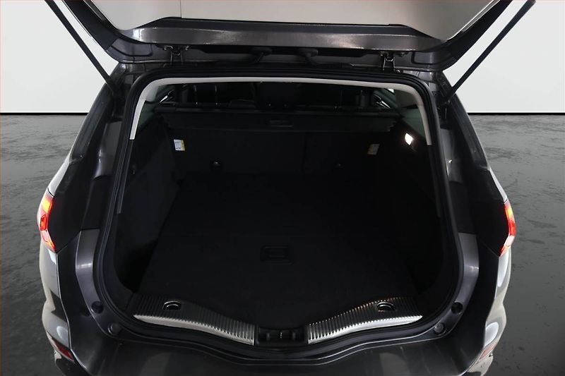 Ford Mondeo (2022) Titanium 2.0 EcoBlue, Automat - fotka 14 z 21