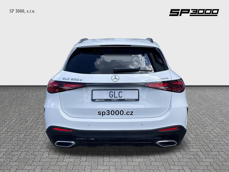 Mercedes-Benz GLC 200d 4Matic - fotka 4 z 28