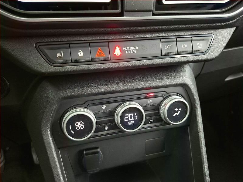 Dacia Jogger (2023) Extreme 1.0 TCe, Serv.kniha - fotka 14 z 17