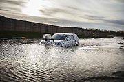 Land Rover Discovery.
