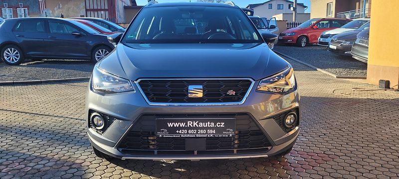 Seat Arona (2018) FR 1,5TSi 110kW benzín - fotka 2 z 47