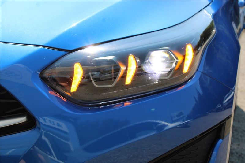 Kia ProCeed 1,5 T-GDI  1MAJ,DPH,GTLINE,JBL - fotka 37 z 41