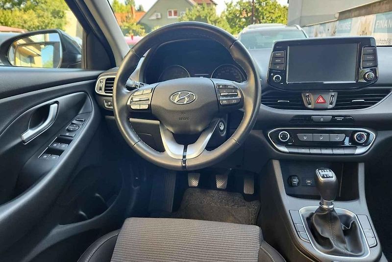 Hyundai i30 1.0 T-GDI.