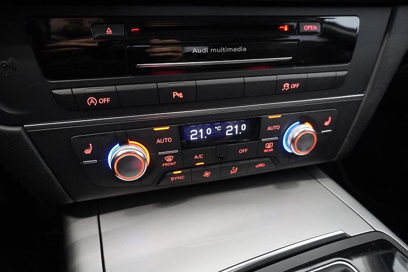 Audi A6 (2014) A6 2,0 TFSI S-LINE AUTOMAT - fotka 26 z 32