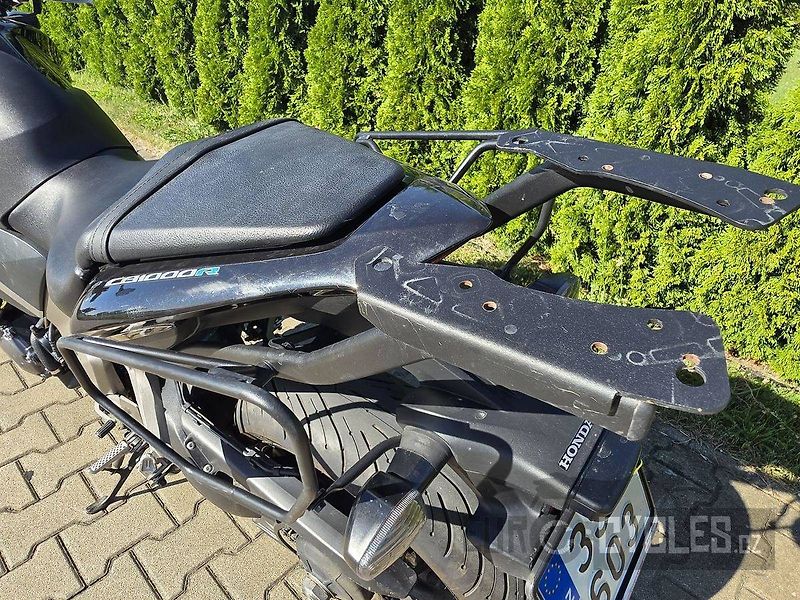 Honda CB 1000 R (2009) ABS - fotka 18 z 18