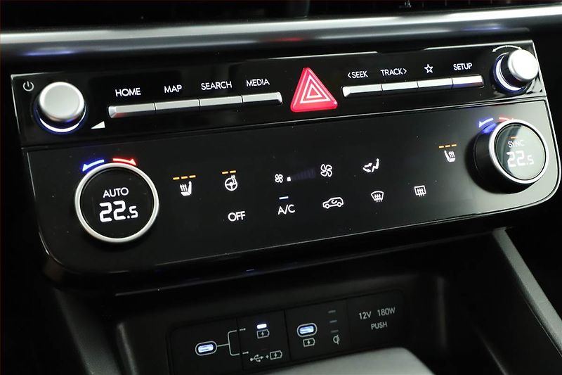 Hyundai Tucson (2025) Style 1.6 T-GDI 48V MHEV - fotka 15 z 20