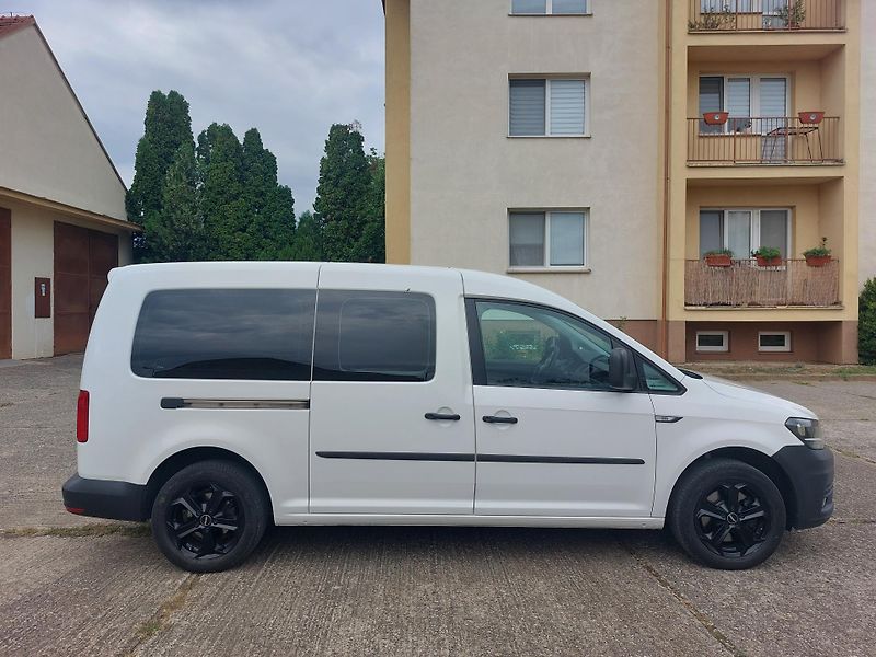 Volkswagen Caddy (2016) 2,0 Tdi 75kw 5 míst MAXI - fotka 7 z 17