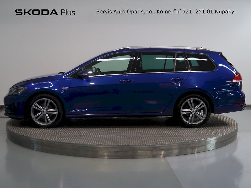 Volkswagen Golf (2018) R-LINE 1.6TDI 85KW LED ACC PAN - fotka 3 z 40