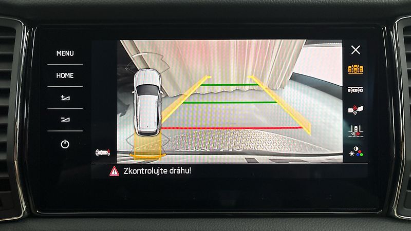 Škoda Kodiaq 2.0 TDI DSG 4x4 Style - fotka 12 z 30