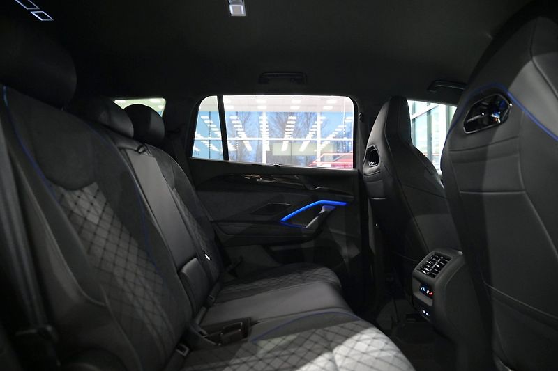 Volkswagen Tayron TDI 4M R-Line 7m 360 NezT Taž - fotka 24 z 29
