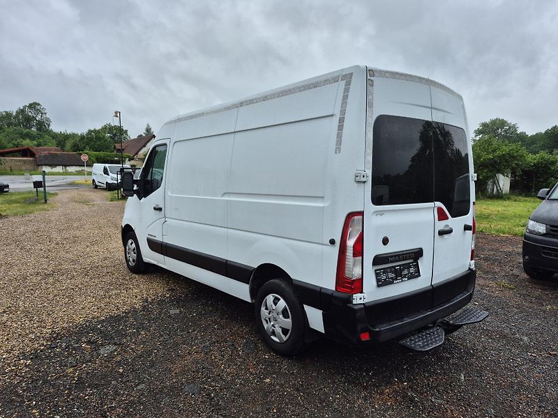 Renault Master (2015) 2.3Dci 135 L2H2 - fotka 10 z 24