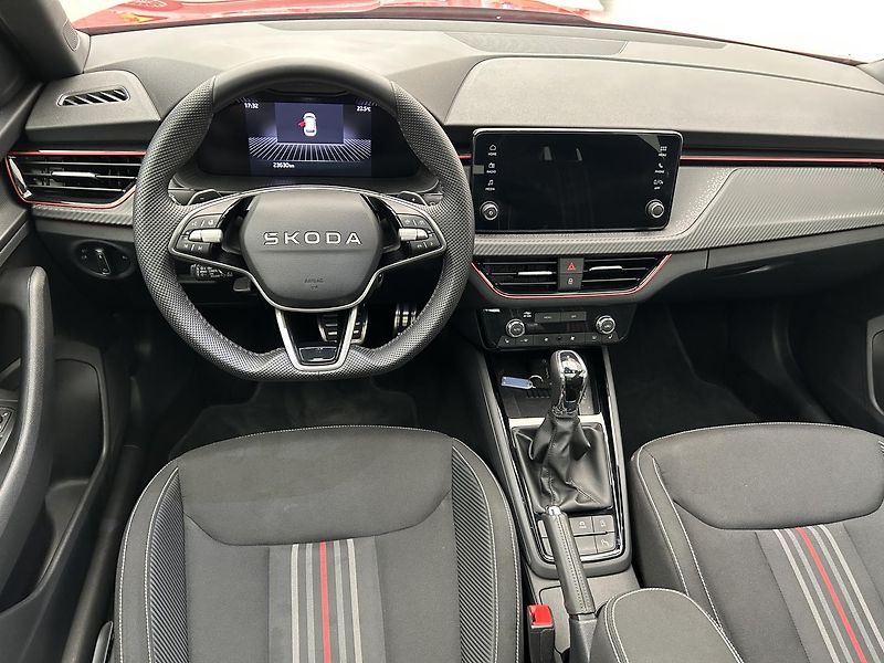Škoda Kamiq 1.0 TSI Monte Carlo - fotka 5 z 26