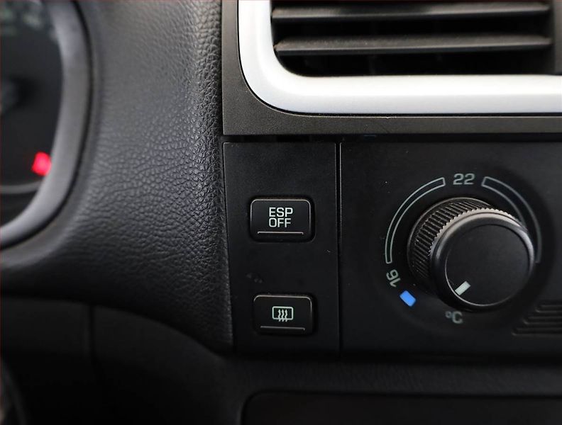 Škoda Fabia (2009) Ambiente 1.2 12V, Serv.kniha - fotka 14 z 16