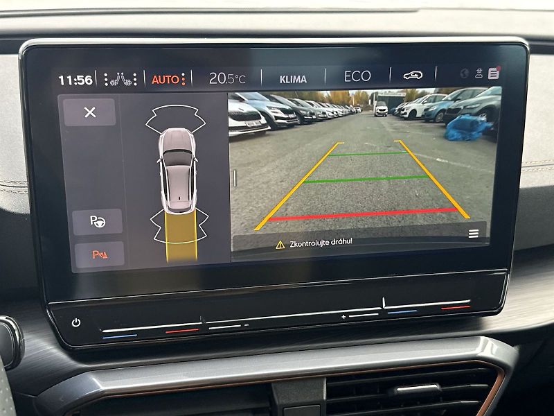Cupra Formentor (2023) 1.4 TSI e-Hybrid DSG - fotka 12 z 32