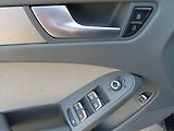 Audi A4 (2013) 2.0 TDI, Park. senzory - náhled 16