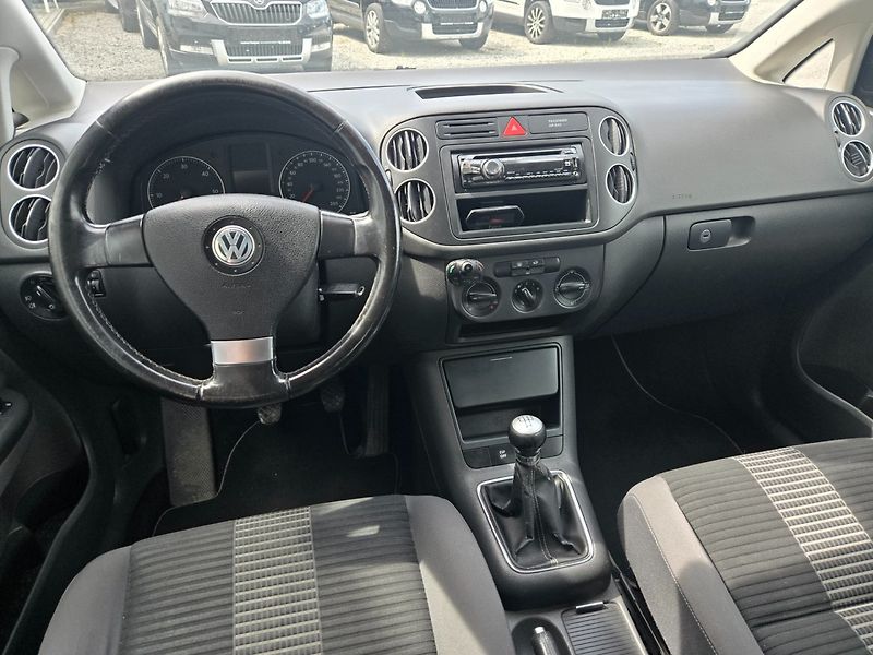 Volkswagen Golf Plus (2009) 1.9 TDI Nová STK, Bez DPF - fotka 13 z 18