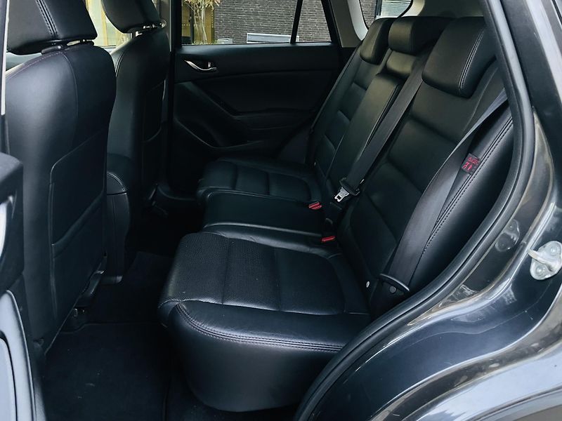 Mazda CX-5 2.0i MAN SENZORY VÝHŘEV TAŽNÉ - fotka 28 z 46