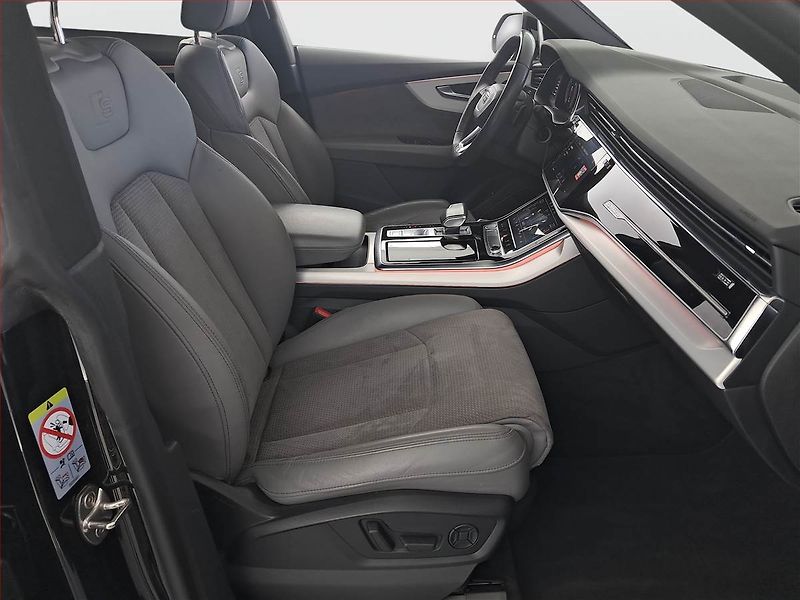 Audi Q8 (2019) 50 TDI - fotka 9 z 17