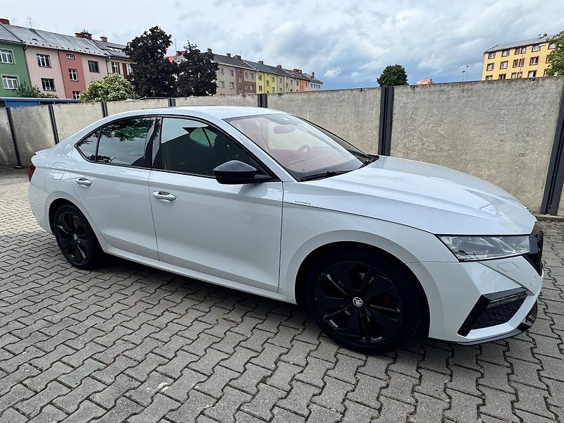 Škoda Octavia (2024) RS 2,0 TDI 147 KW AUT 4X4 - fotka 3 z 26