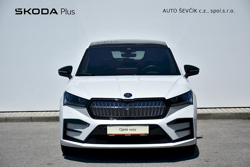 Škoda Enyaq (2023) 80 RS 220kW 4x4 - fotka 4 z 35