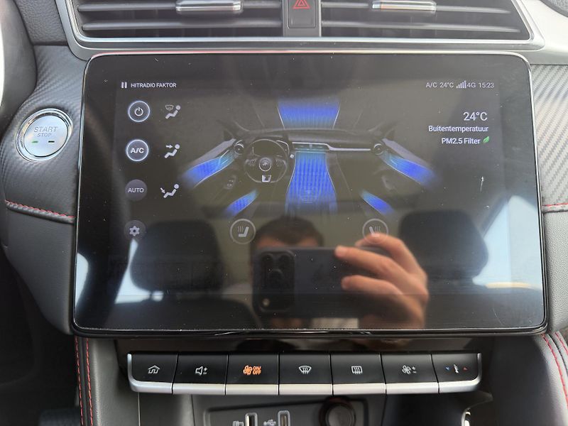 MG ZS EV 130kW 51kWh LUXURY DPH - fotka 13 z 28