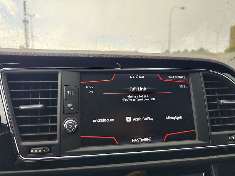 Seat Leon 2.0 TSi/221kW Cupra DSG - fotka 18 z 30
