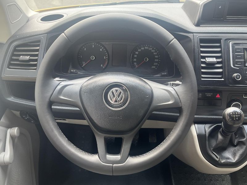 Volkswagen Transporter (2017) 2.0TDi DOKA 6míst - DPH - fotka 11 z 18