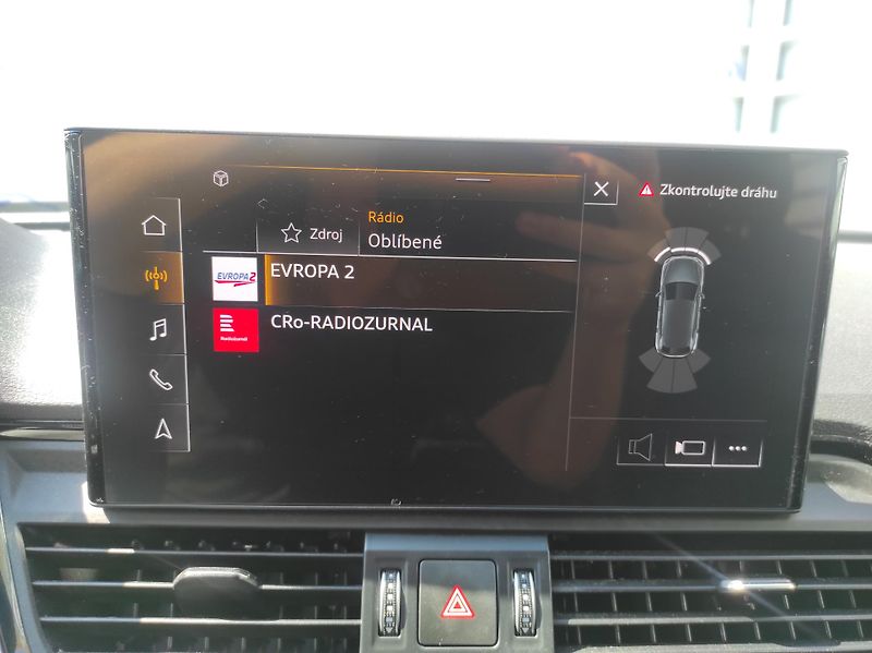Audi Q5 2,0TDi 40 150kW,4x4,S-Line, ČR - fotka 33 z 63