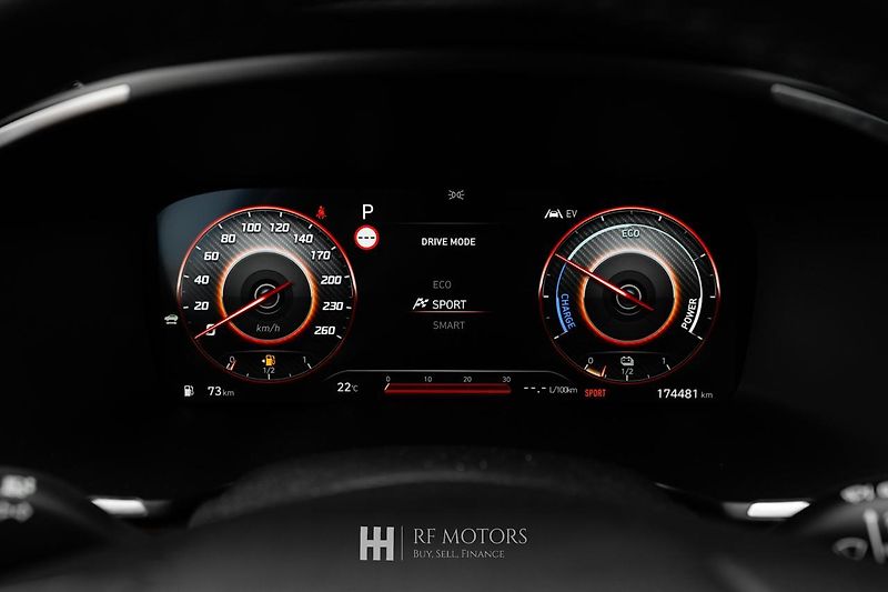Hyundai Santa Fe (2023) - fotka 48 z 49