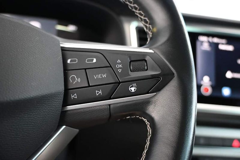 Seat Ateca (2023) 2.0 LED XPERIENCE Virtual Tažn - fotka 14 z 33