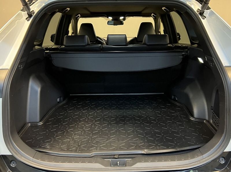 Toyota RAV4 2.5 Hybrid AT AWD SELECTION SK - fotka 12 z 19