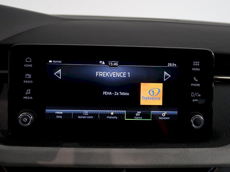 Škoda Scala (2025) TOP SELECTION 1.5TSI 110KW DSG - fotka 30 z 40