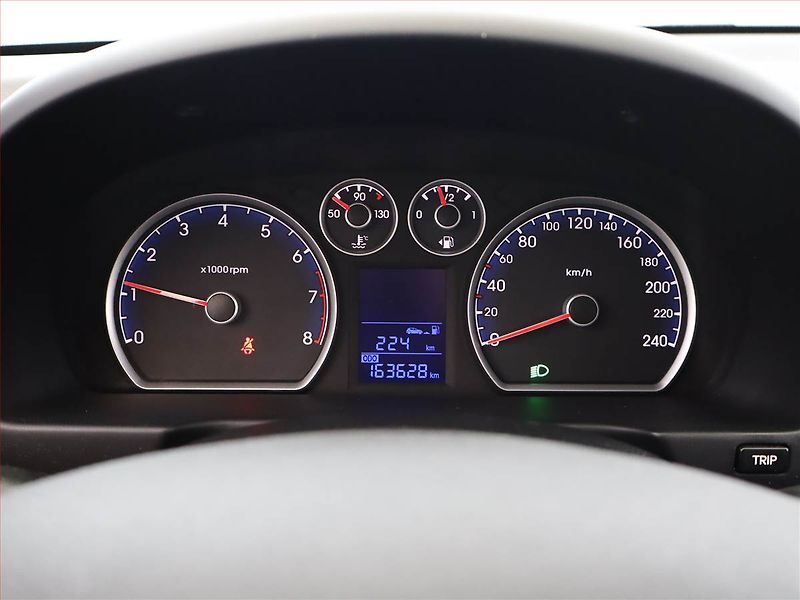 Hyundai i30 (2009) 1.6 CVVT, nová STK - fotka 9 z 15