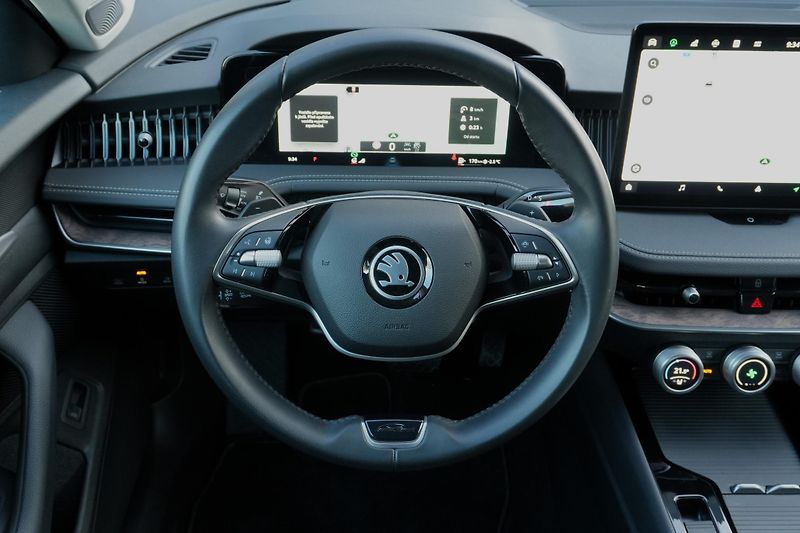 Škoda Superb 2.0 TSI, L&K, ČR, 4x4, Záruka - fotka 15 z 43