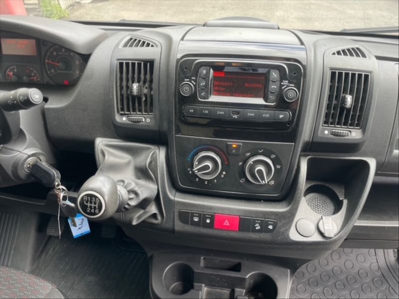 Peugeot Boxer 2,2 BHDi L4H2 - fotka 10 z 11