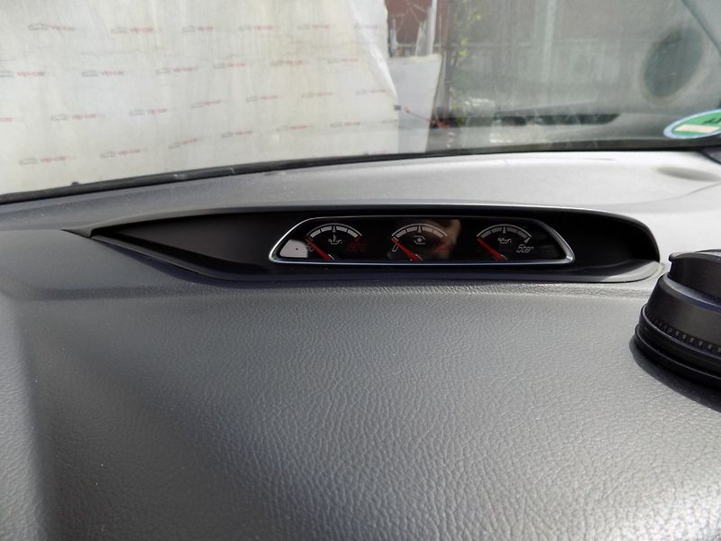 Ford Focus (2013) 2.0i ST/Bi-xenon/kůže/LED/ - fotka 27 z 36