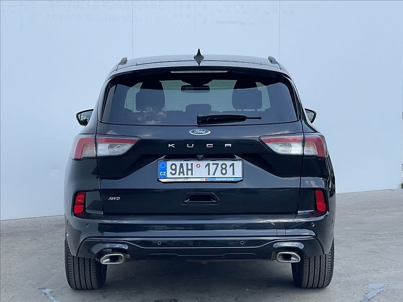Ford Kuga 2,0 EcoBlue AWD A8 ST-Line X - fotka 22 z 23