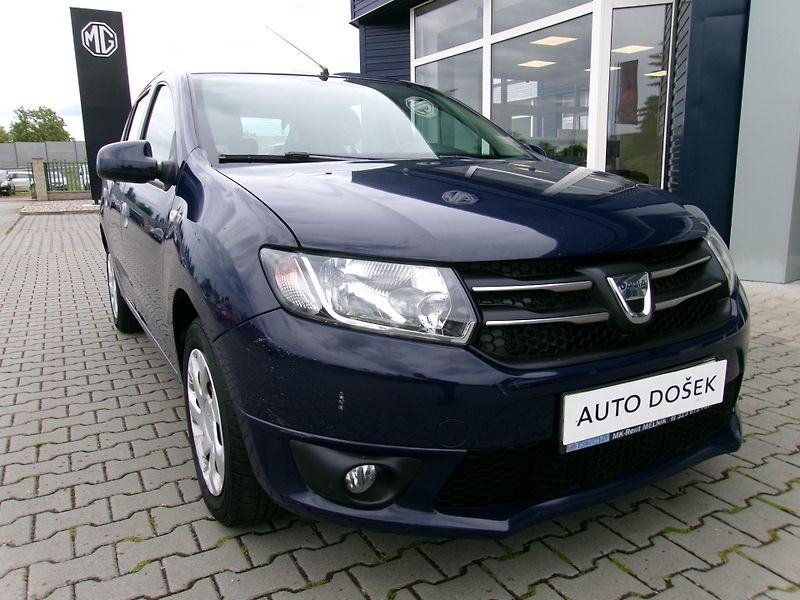 Dacia Sandero (2015) 1.2 16V - fotka 4 z 16