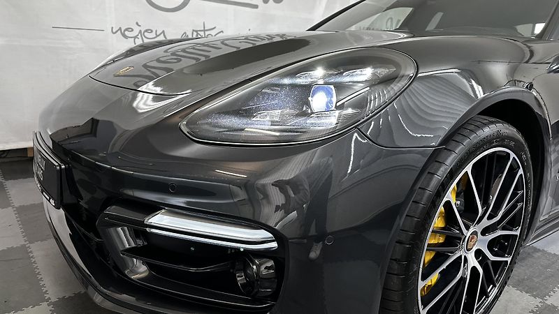 Porsche Panamera TURBO S / ZÁRUKA / TOP STAV - fotka 16 z 50