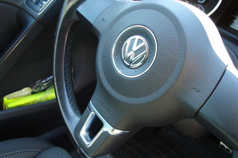 Volkswagen Golf (2011) VI,1.2TSi,ČR,Serv.Kn,114tis.km - fotka 47 z 75